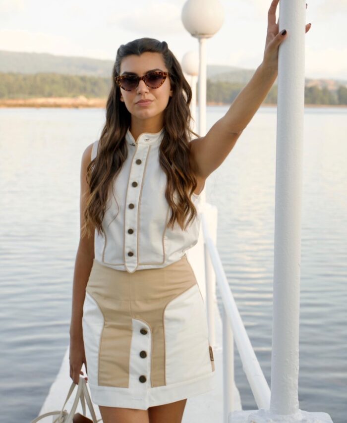 Camisa com laçada HIGHLY PREPPY