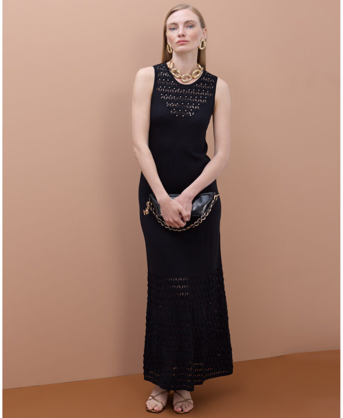 VESTIDO LONGO DE MALHA COM ALÇAS LARGAS E DECOTE VAZADO