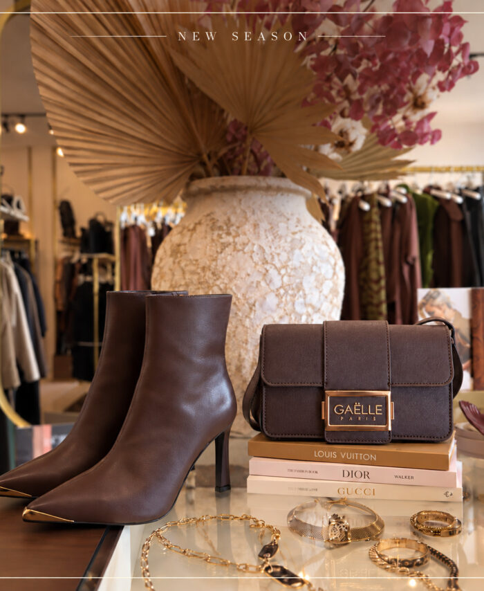 Mala com design estruturado e linhas elegantes