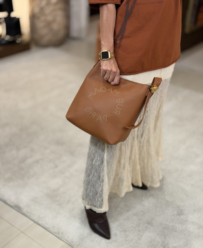 Mala com design minimalista e elegante RUE MADAM