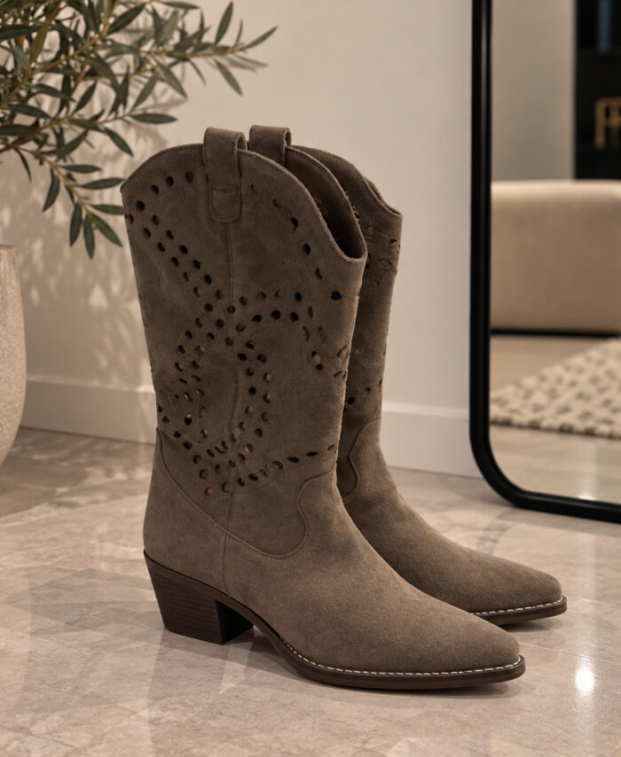 Botas texanas com acabamento efeito em camurça GUSI