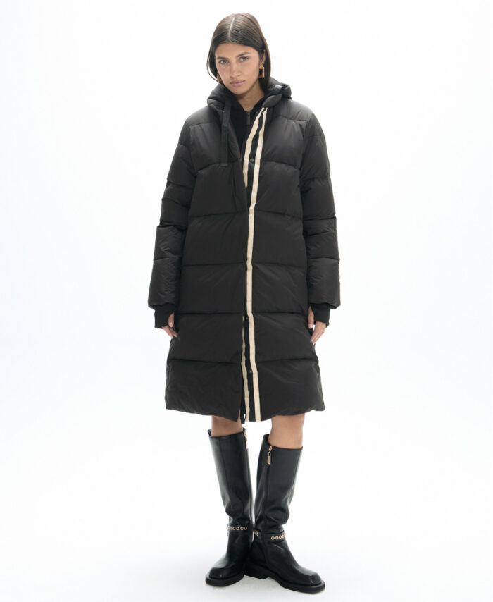 LF2601011 00N — Preto