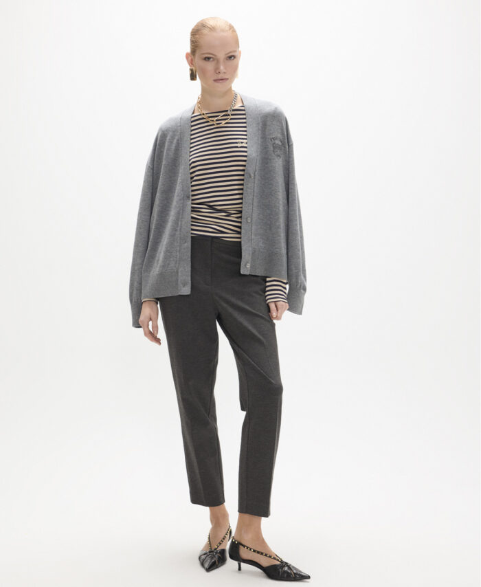 MF2611026 011 — Gris Oscuro